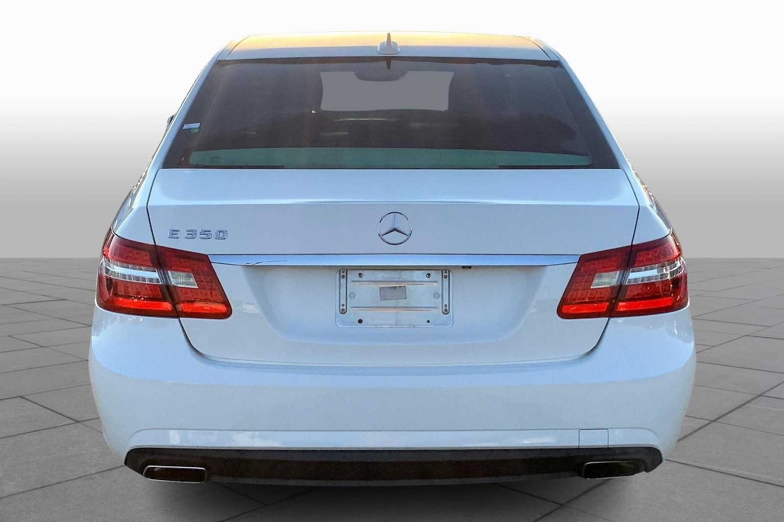 2013 Mercedes Benz E 350 Sport photo 4