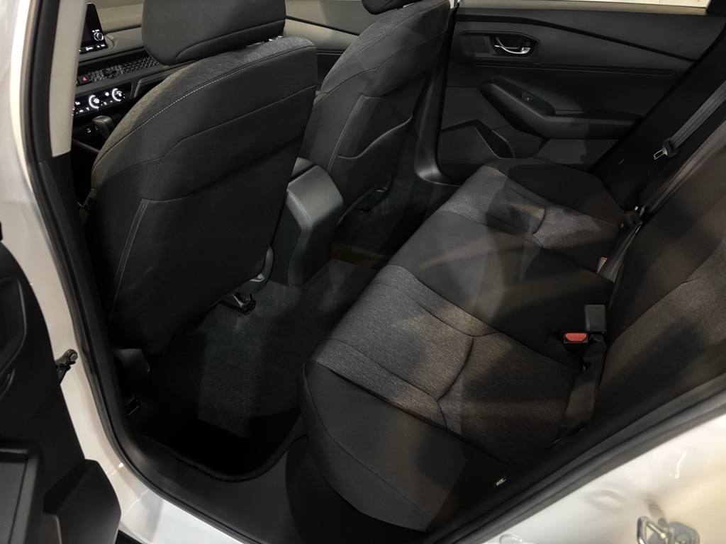 2023 Honda Accord LX photo 7