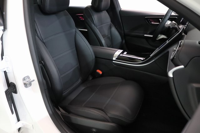 2025 Mercedes Benz C 300 4MATIC photo 17