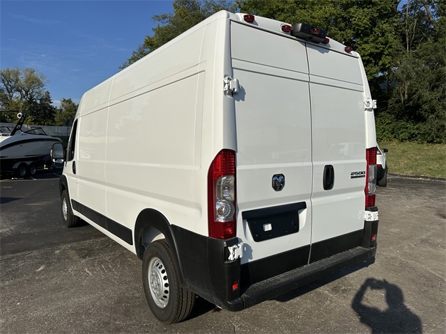 2026 Ram ProMaster 2500 photo 7