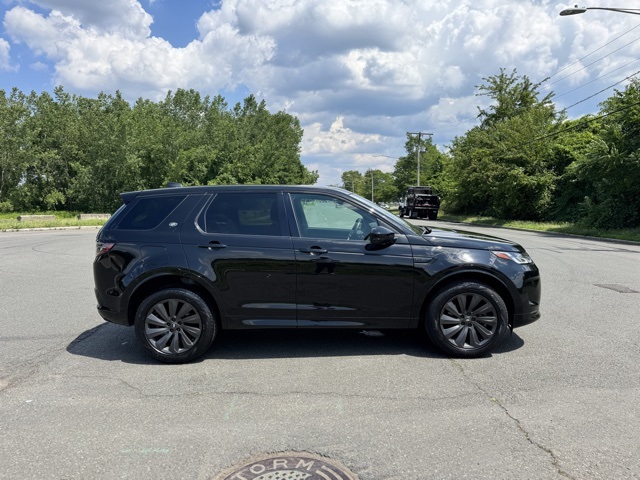 2022 Land Rover Discovery Sport S R-Dynamic photo 6