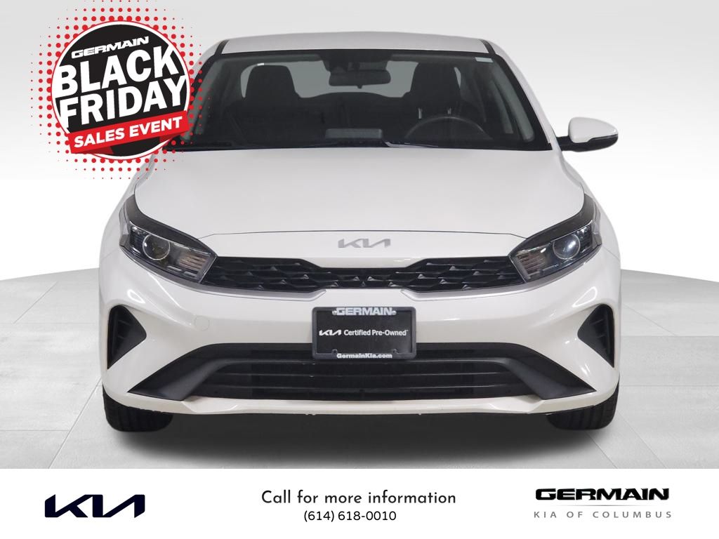 2023 Kia Forte LXS photo 3