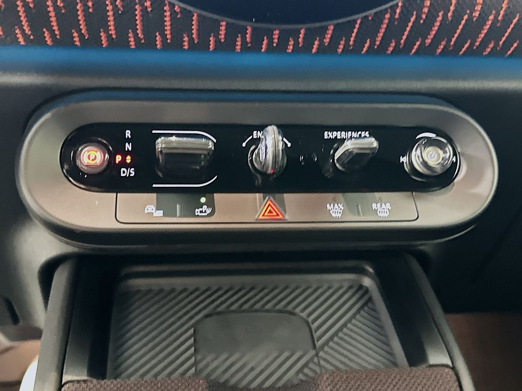 New 2025 Gray MINI Iconic image 15