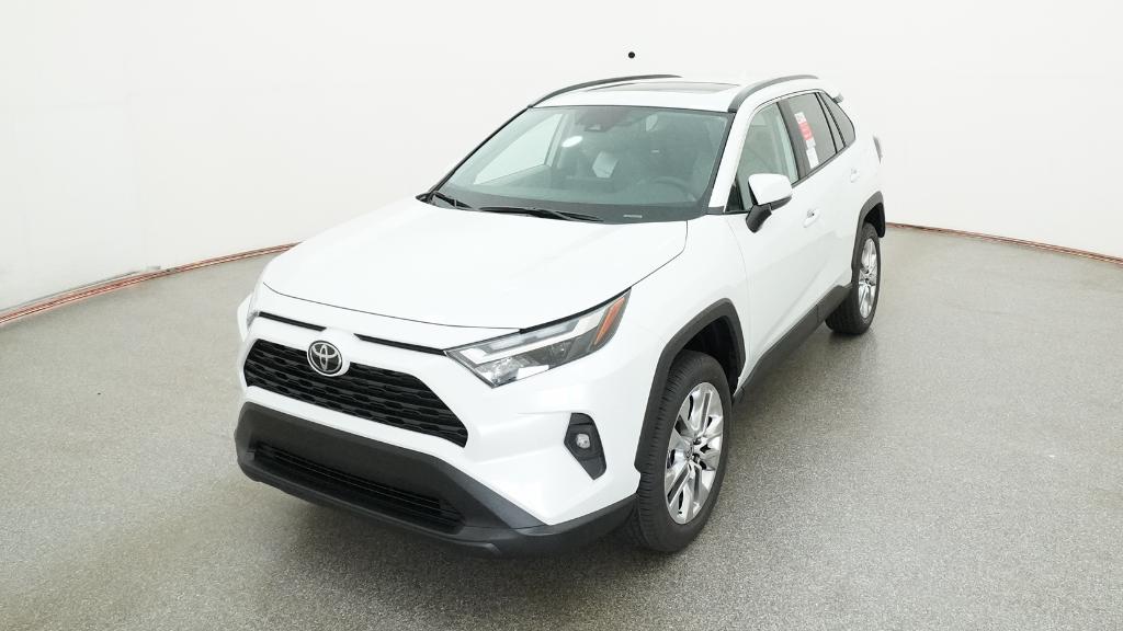 2025 Toyota RAV4 XLE Premium photo 4