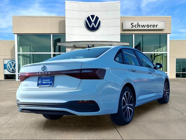 2026 Volkswagen Jetta Sport photo 2