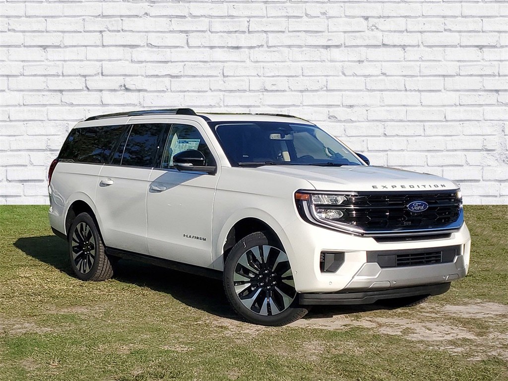 2025 Ford Expedition Platinum's photo