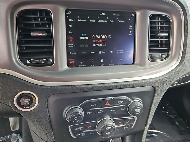 2022 Dodge Charger R/T photo 11