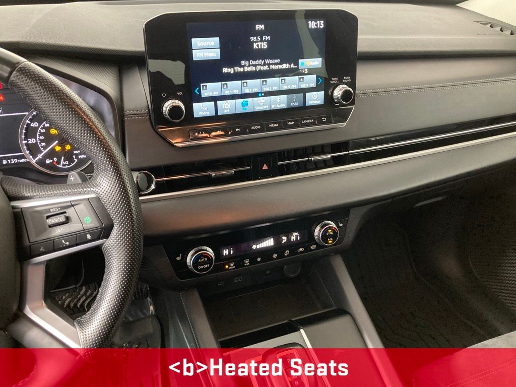 Used 2024 Mitsubishi Outlander SE with VIN JA4J4VA81RZ066019 for sale in Monticello, Minnesota