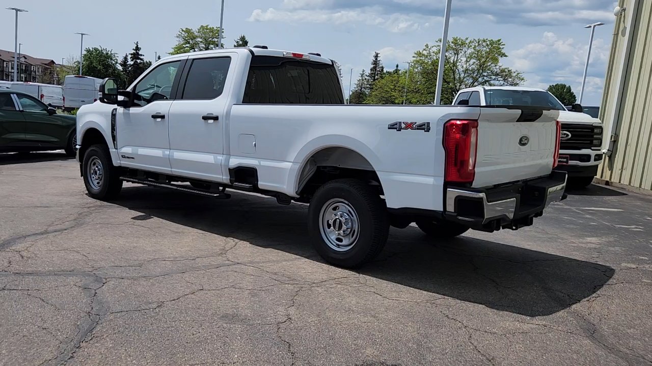 2025 Ford F-250 XL photo 4