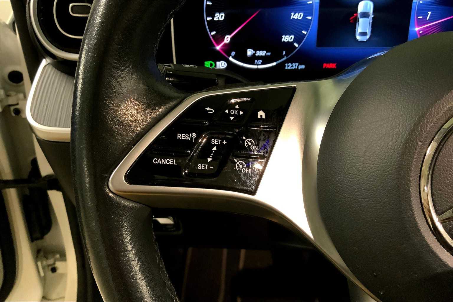 2022 Mercedes Benz C 300 photo 22