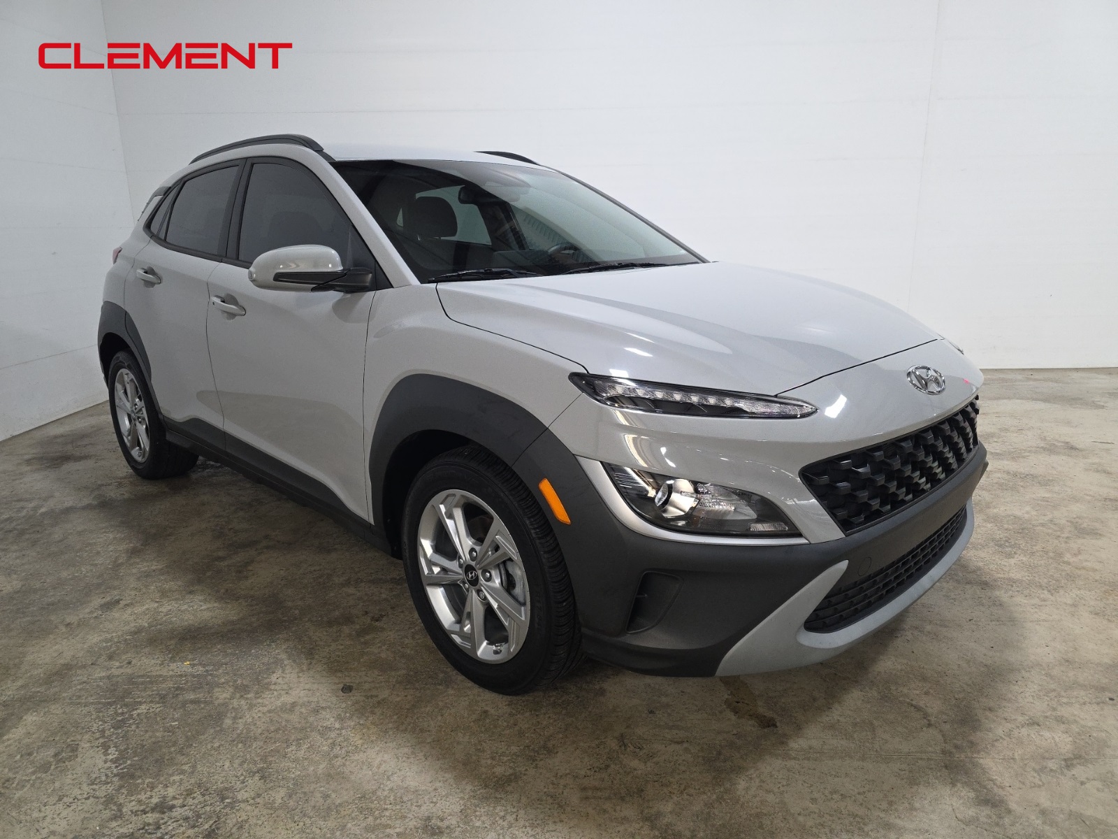 2023 Hyundai Kona SEL photo 3