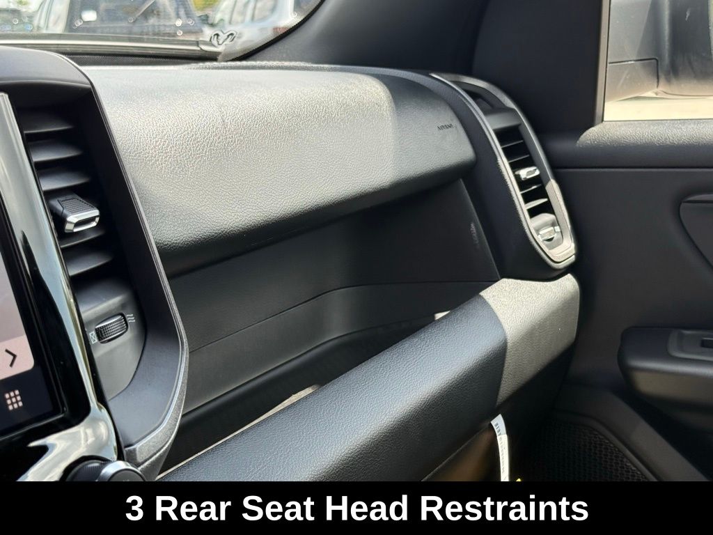 2025 Ram 1500 Tradesman photo 18