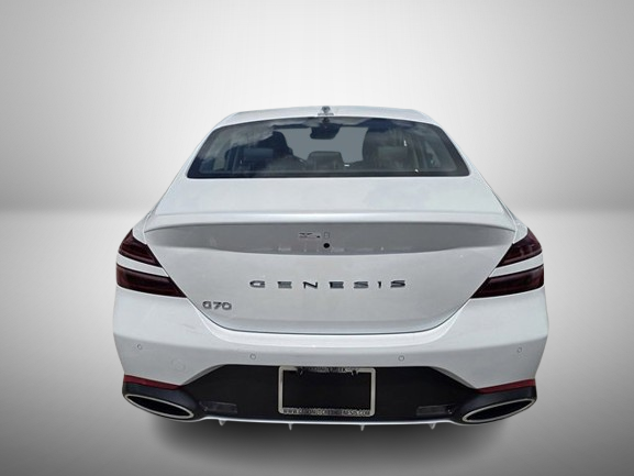 2026 Genesis G70 2.5T Prestige photo 4