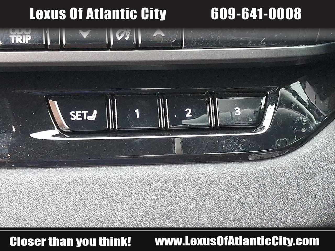 2023 Lexus RX 350h photo 24