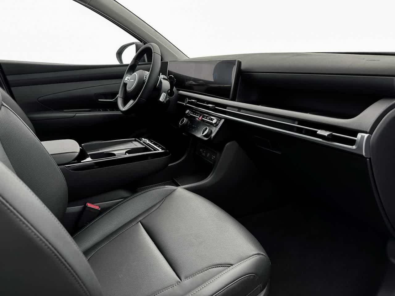 2025 Hyundai Tucson SEL Convenience photo 4