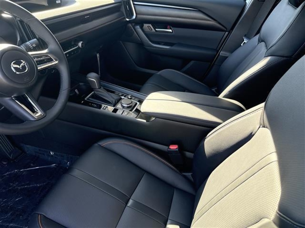 2026 Mazda CX-50 Premium photo 4