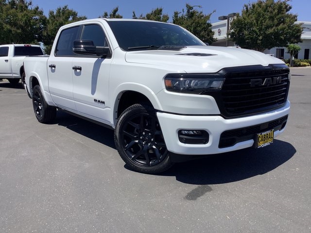 2025 Ram 1500 Laramie photo 2