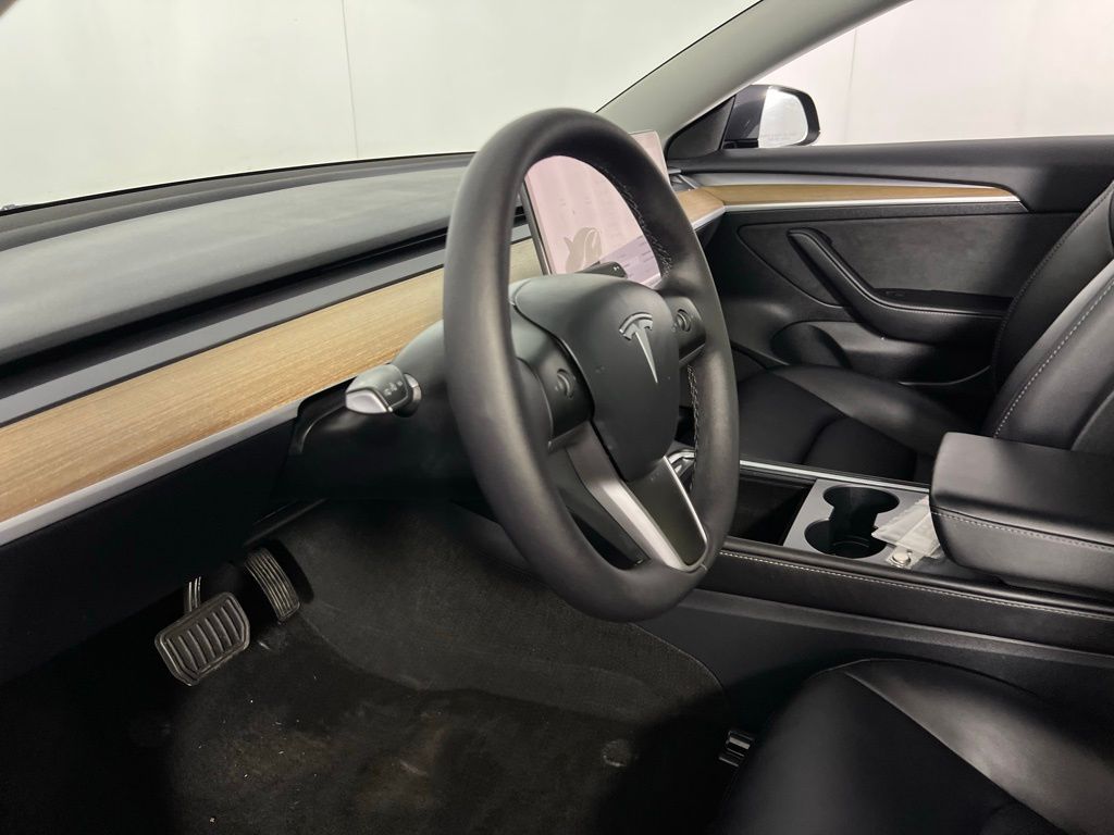2023 Tesla Model 3 photo 15