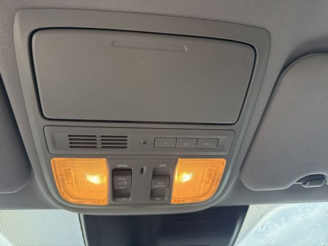 2022 Honda CR-V EX-L photo 28