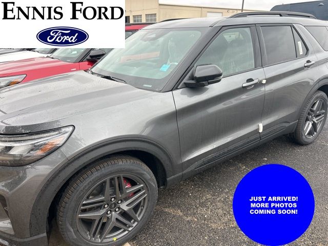 2026 Ford Explorer ST's photo
