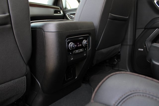2023 Chevrolet Tahoe High Country photo 4