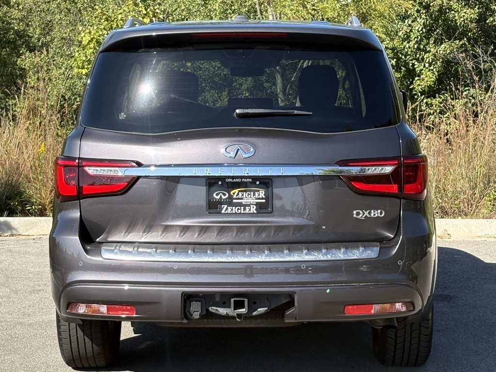 2024 Infiniti QX80 Luxe photo 3