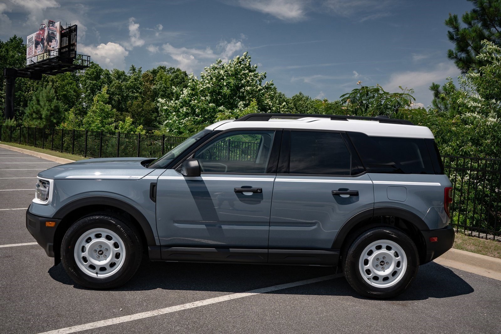 2025 Ford Bronco Sport Heritage photo 2