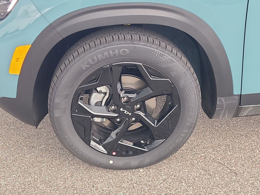2026 Kia Seltos EX photo 10