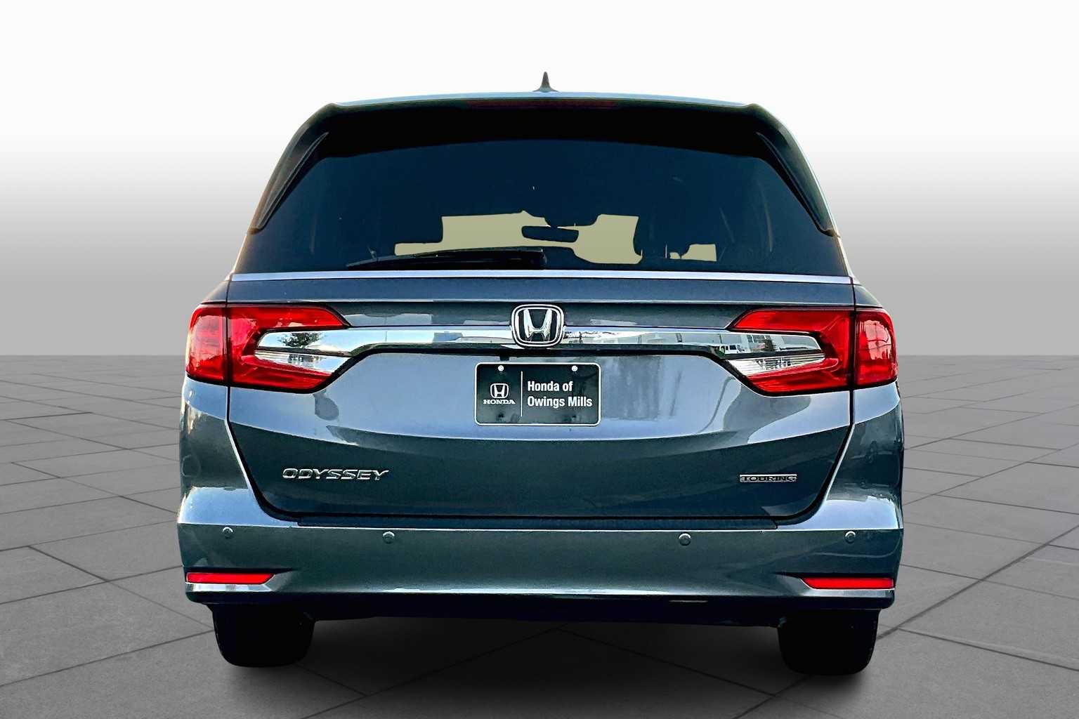 2019 Honda Odyssey Touring photo 4