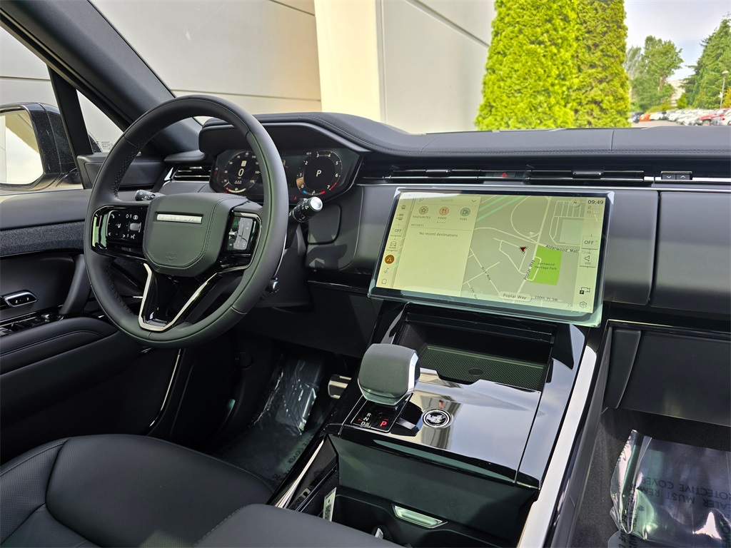 2025 Land Rover Range Rover Sport SE photo 29