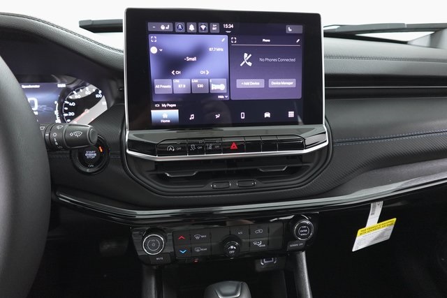 2025 Jeep Compass Latitude photo 18