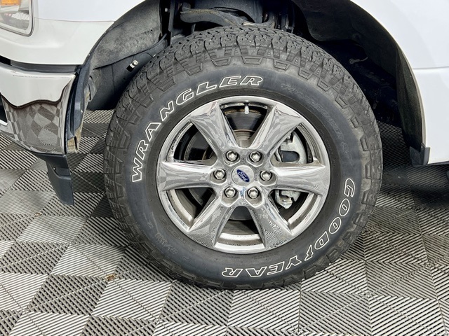 2019 Ford F-150 XLT photo 3