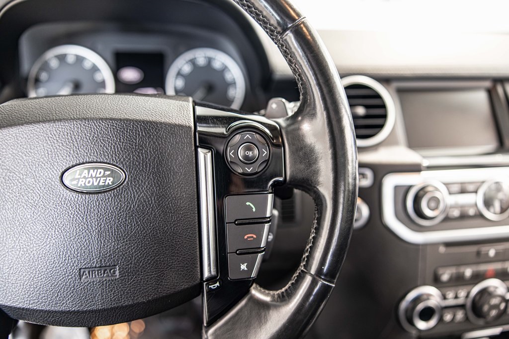 2016 LAND ROVER LR4 - Image 25