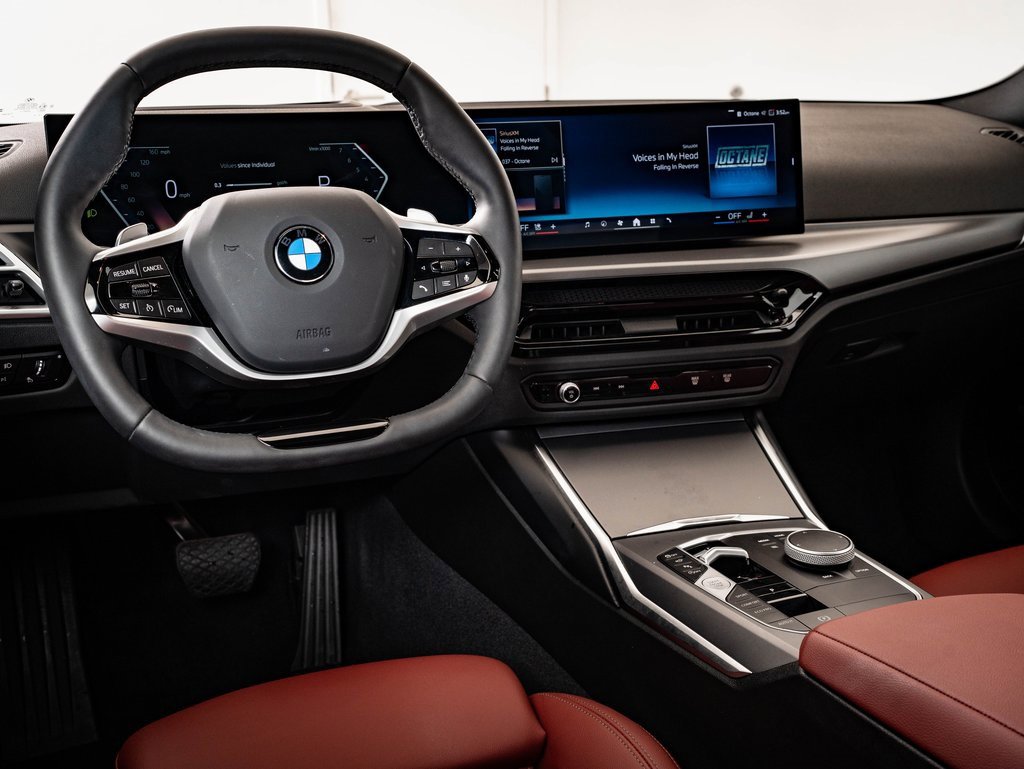 2025 Bmw 230i xDrive photo 4