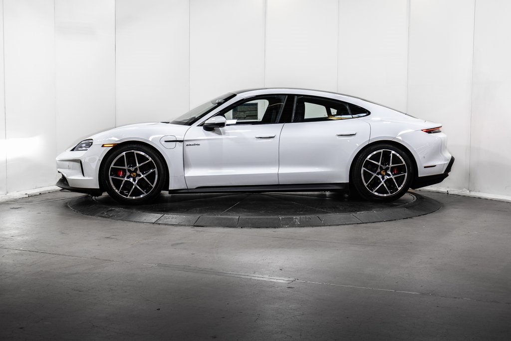 2025 Porsche Taycan 4S photo 2
