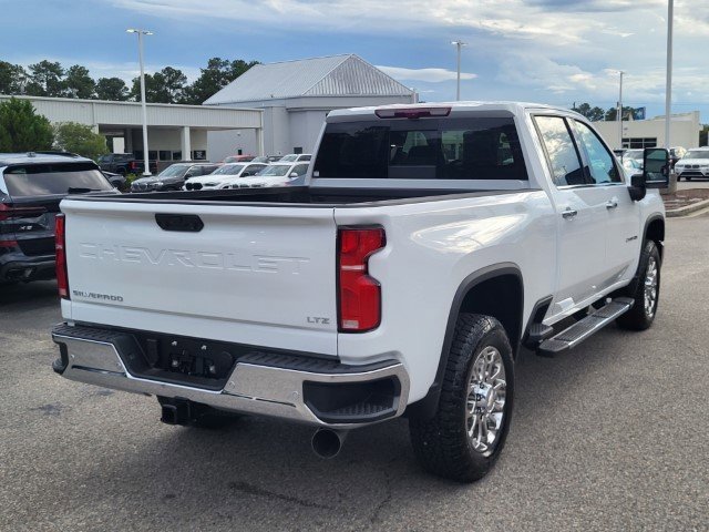 2026 Chevrolet Silverado LTZ photo 2