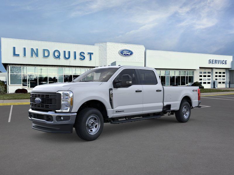 2026 Ford F-350 Super Duty XL's photo