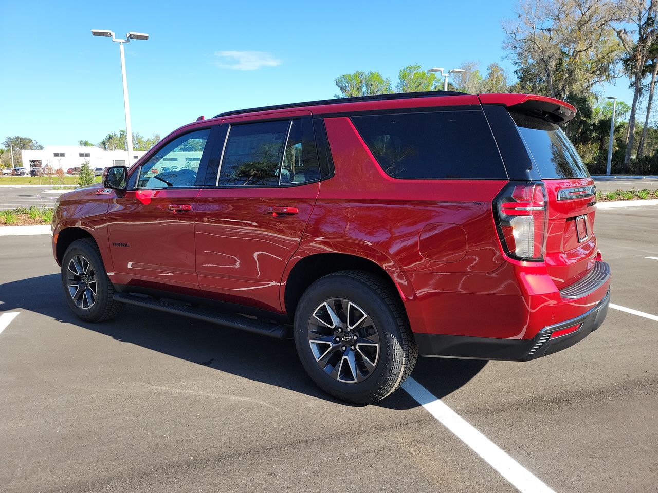 2022 Chevrolet Tahoe Z71 photo 3