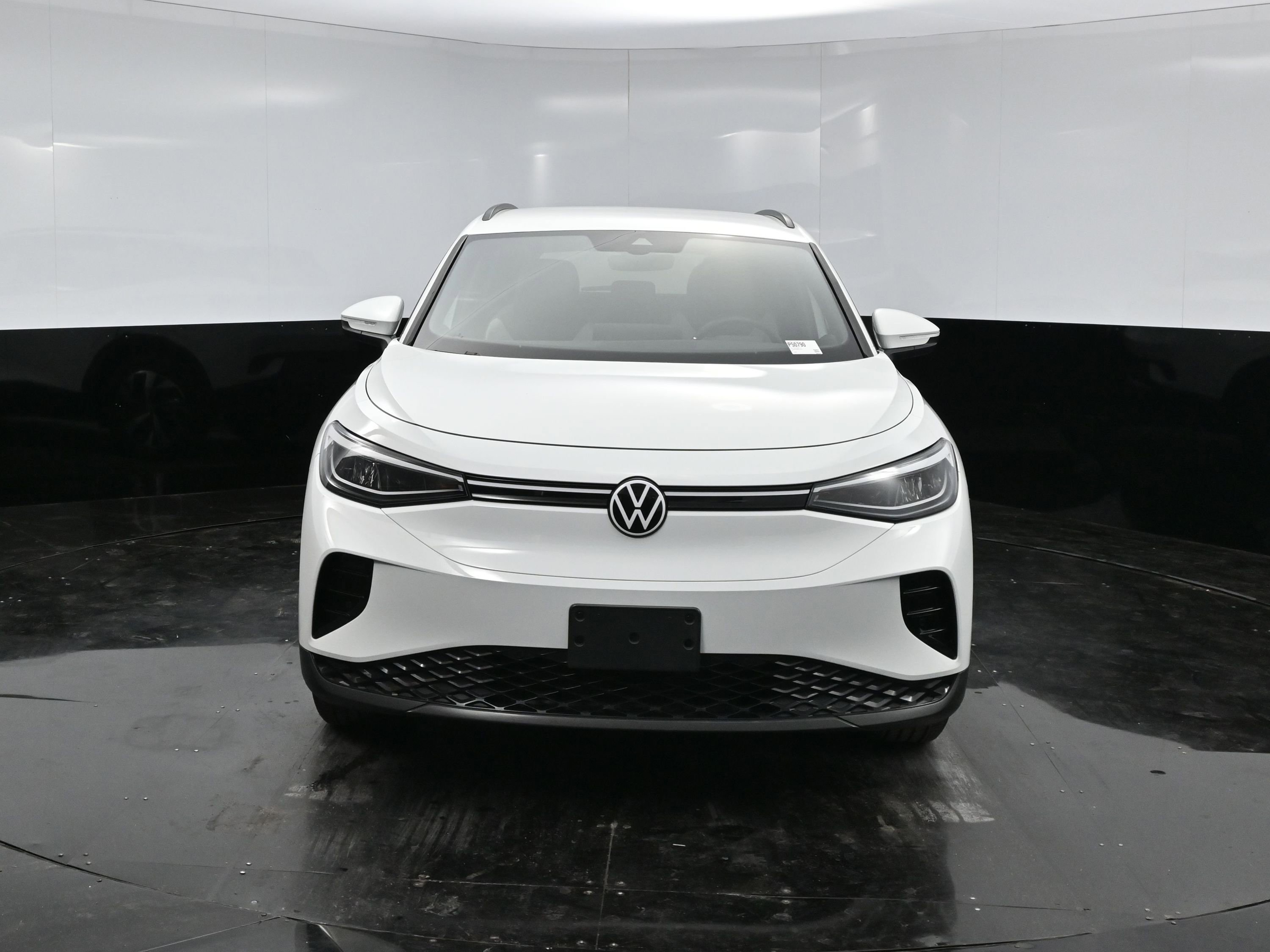 Used 2024 Volkswagen ID.4 STANDARD with VIN 1V2BMPE88RC014274 for sale in Culver City, CA