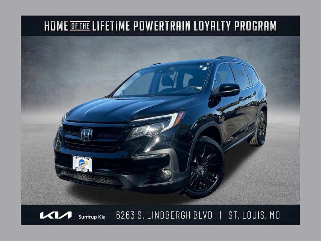 2022 Honda Pilot SE's photo