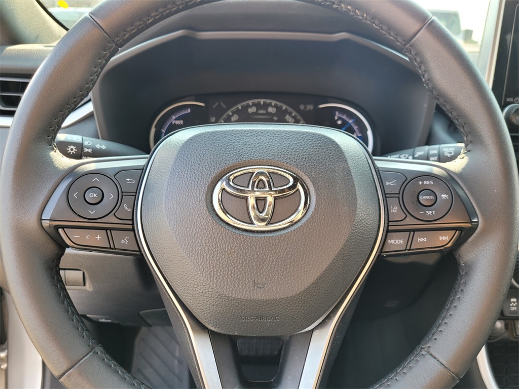 2024 Toyota RAV4 Hybrid SE photo 16