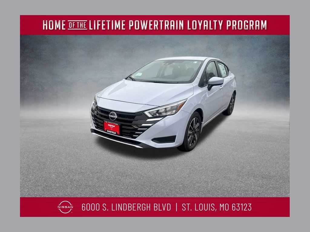 2025 Nissan Versa SV's photo