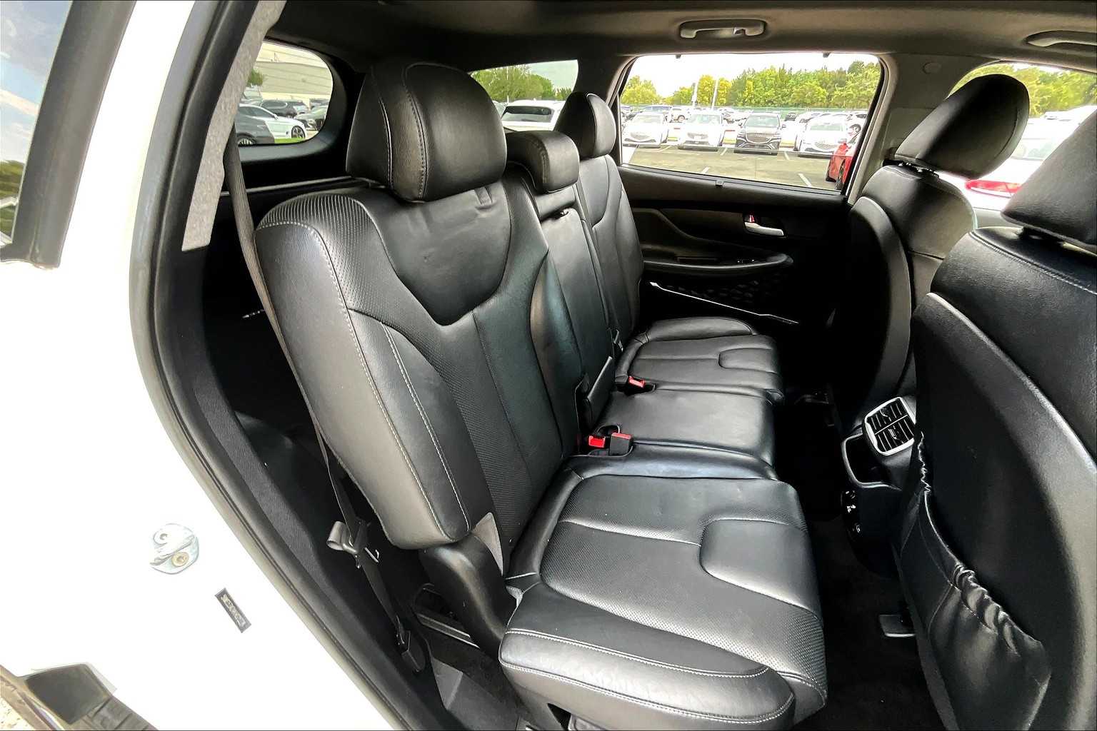 2019 Hyundai Santa Fe Ultimate photo 19