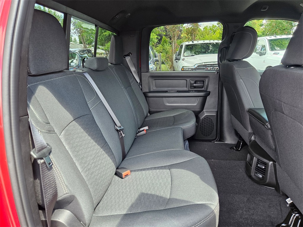 2025 Ram 2500 Tradesman photo 16