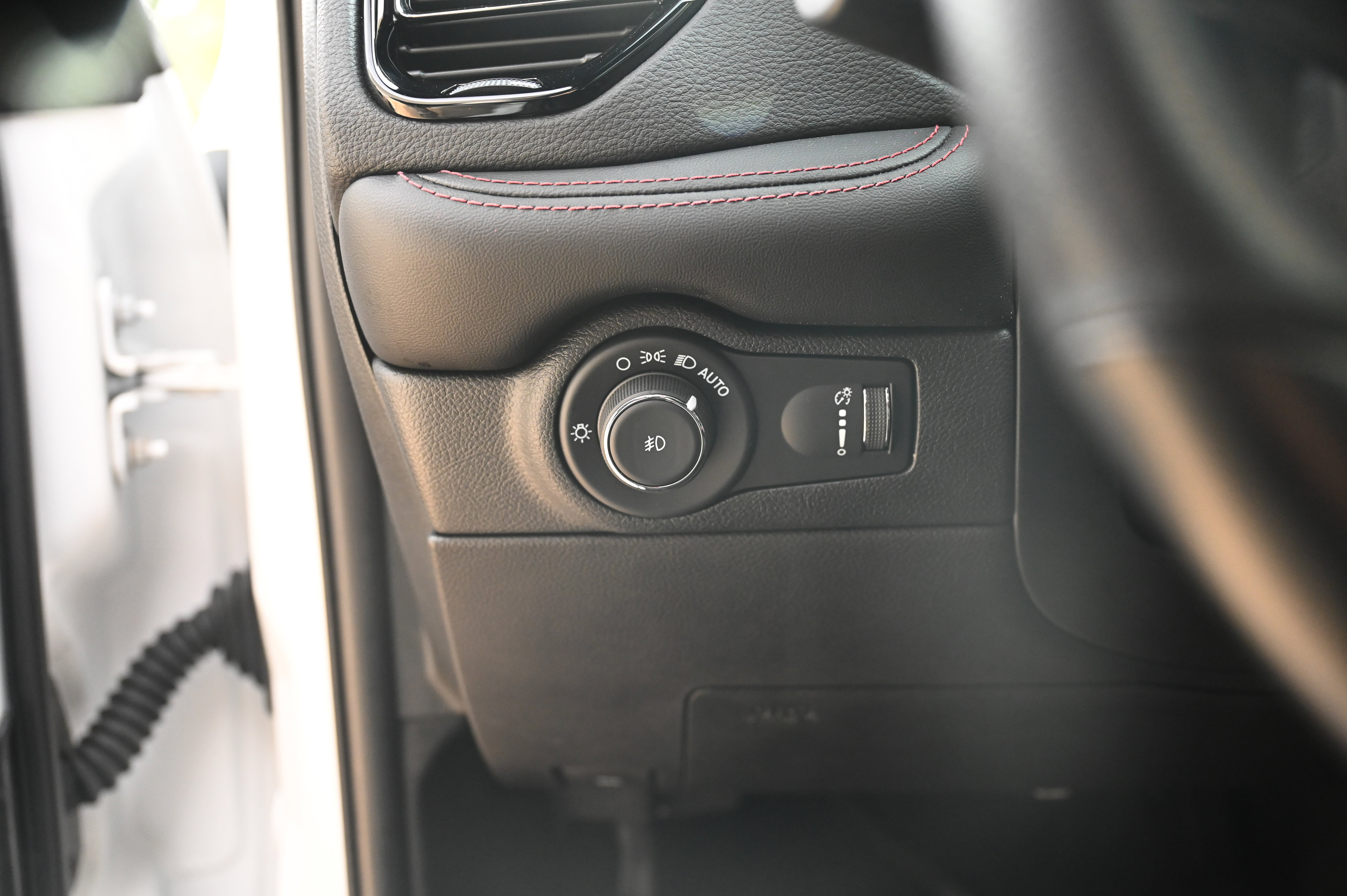2022 Dodge Durango R/T photo 9