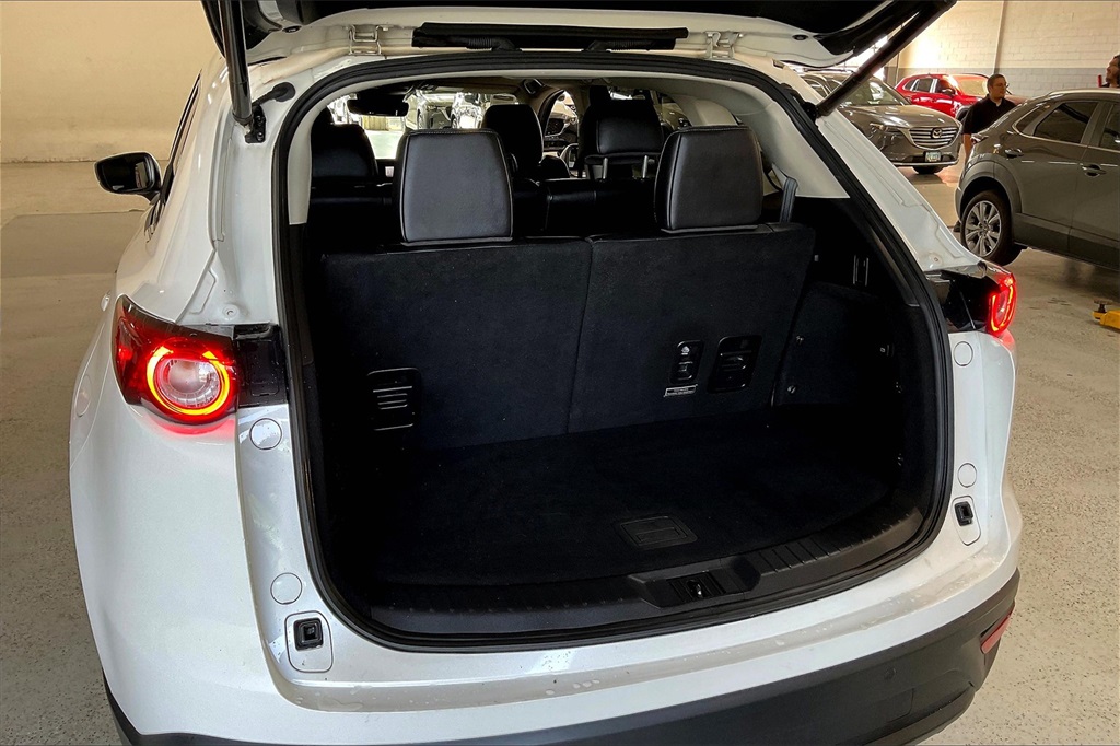 2022 Mazda CX-9 Touring photo 25