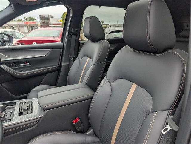 2025 Mazda CX-70 Premium Plus photo 24