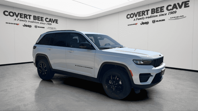 2025 Jeep Grand Cherokee Altitude's photo