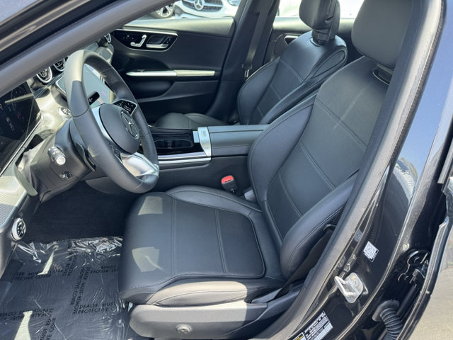2025 Mercedes Benz C 300 4MATIC photo 2