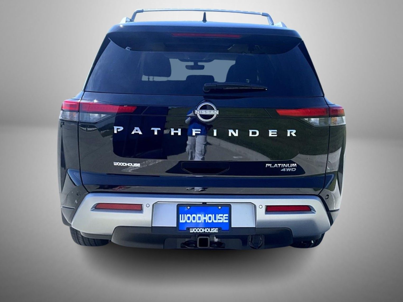 2025 Nissan Pathfinder Platinum photo 6